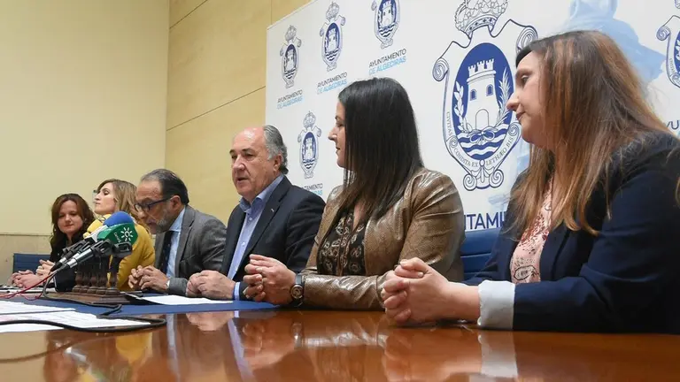 RUEDA DE PRENSA PRESENTACI�_N I JORNADAS CULTURALES CEIP 