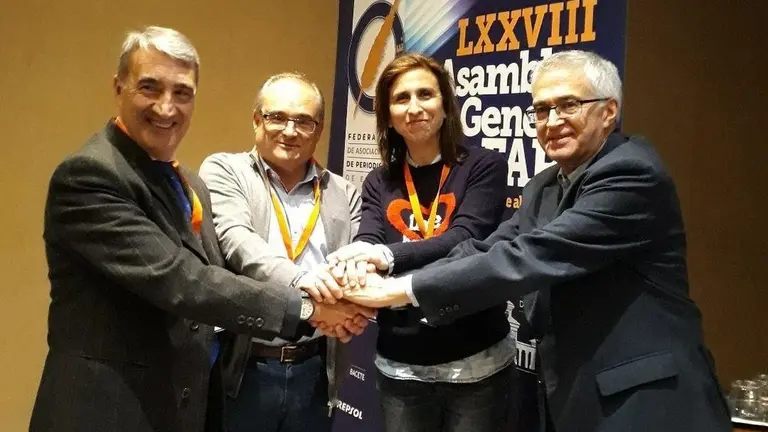 Miembros de la APGE, en Albacete. A. I.