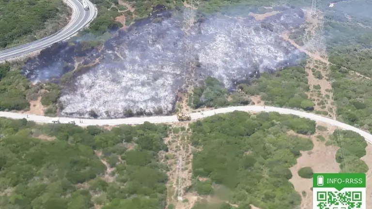EuropaPress_2249507_Incendio_en_el_paraje_Arroyo_de_Matatoris_en_Tarifa