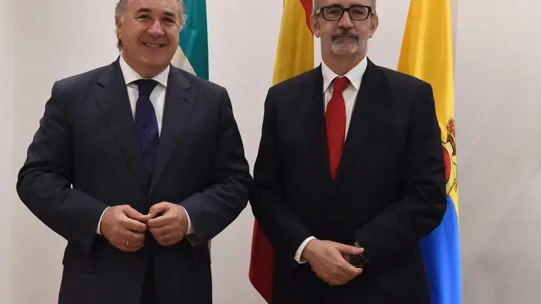 1-REUNI�_N CON NUEVO RECTOR UCA FRANCISCO PINIELLA