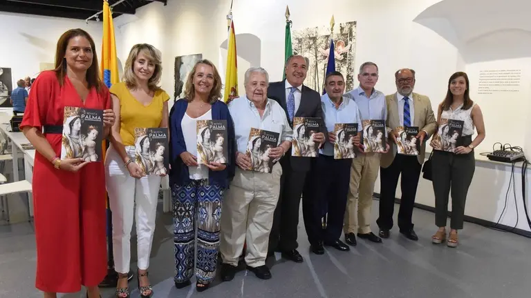 PRESENTACI�_N REVISTA VIRGEN DE LA PALMA