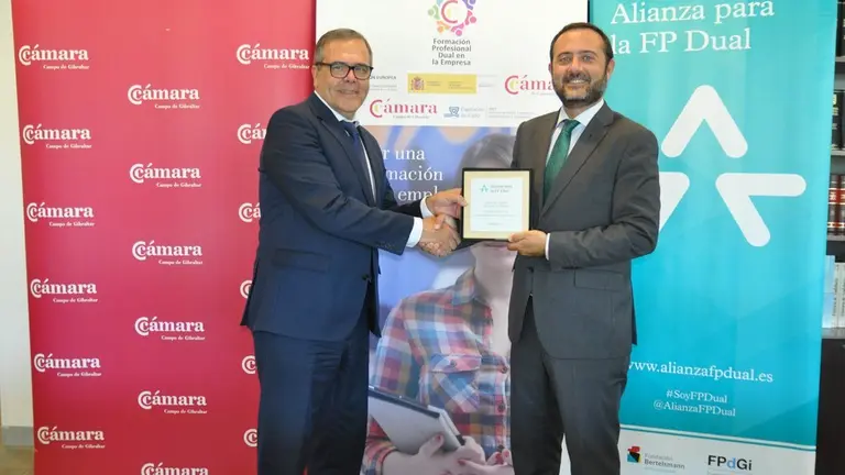 Alianza C&aacute;mara