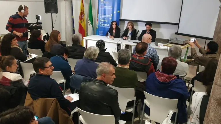 cursos de oto&ntilde;o