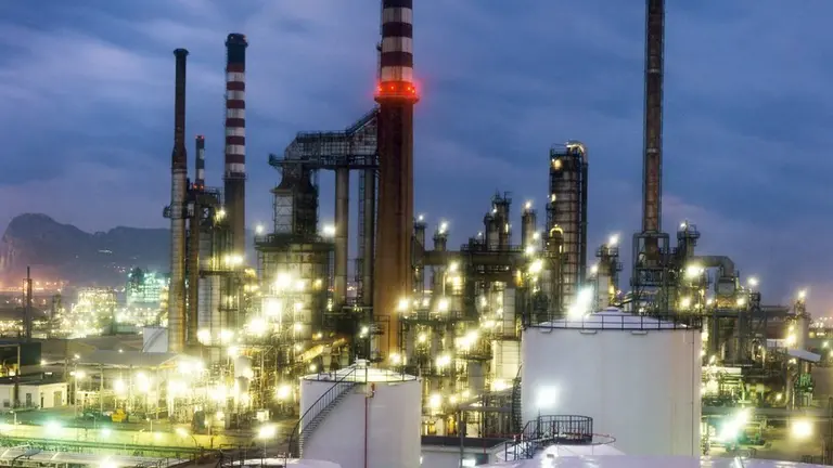 planta qu&iacute;mica cepsa