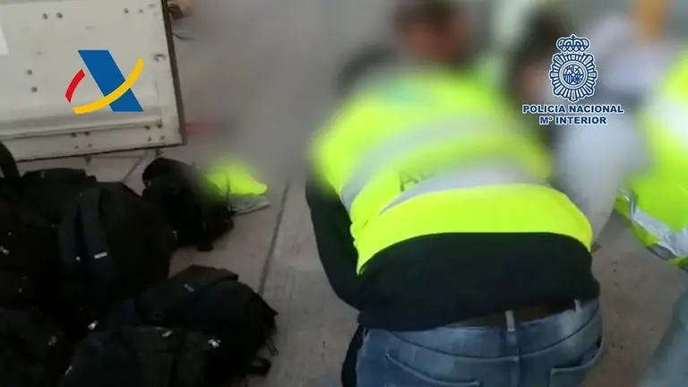 operaci&oacute;n policial