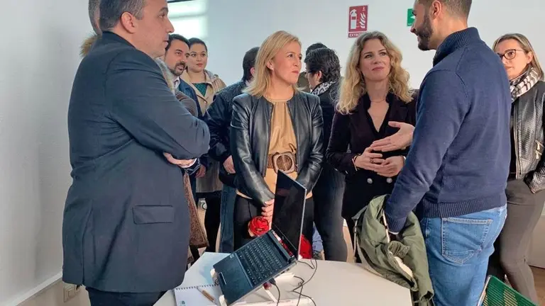 Ana Mestre Visita Nueva Oficina Brexit La L&iacute;nea.