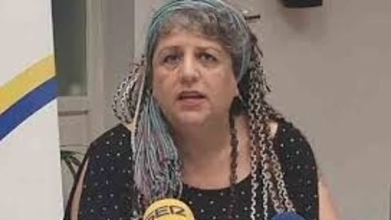 LEONOR.