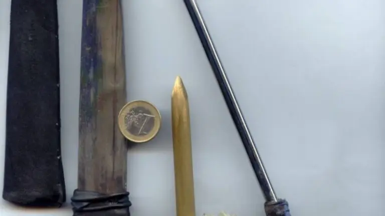 Armas usadas.