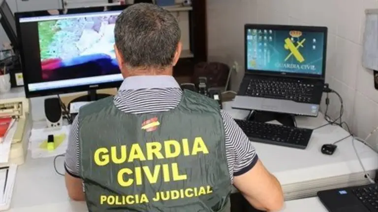 Un agente de la Guardia Civil.