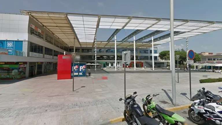 plaza andaluc&iacute;a
