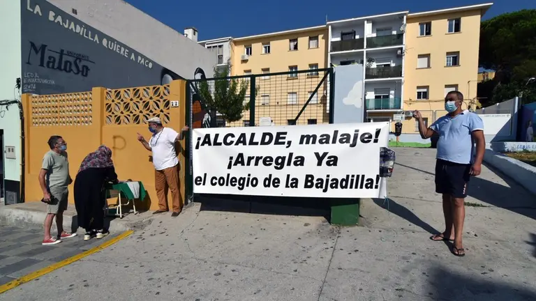 Pancarta, en el colegio.