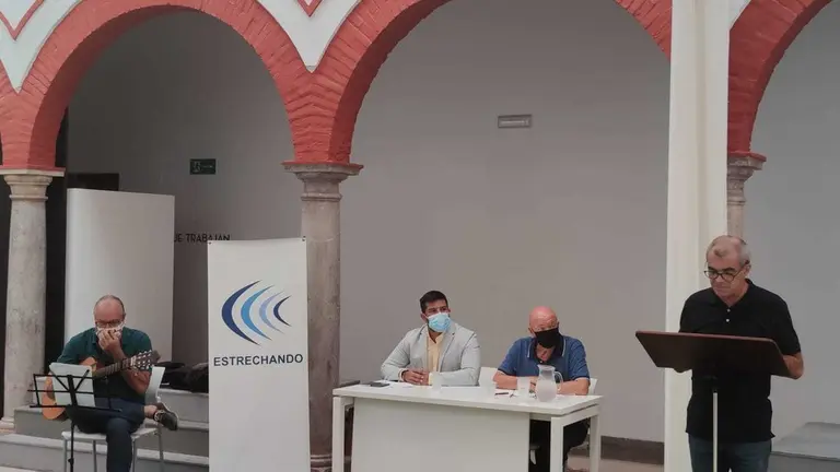 Un instante del homenaje.