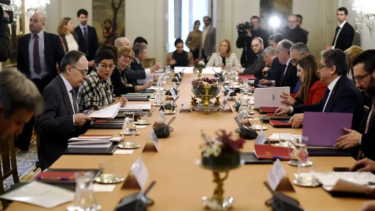Una reuni&oacute;n de Exteriores.