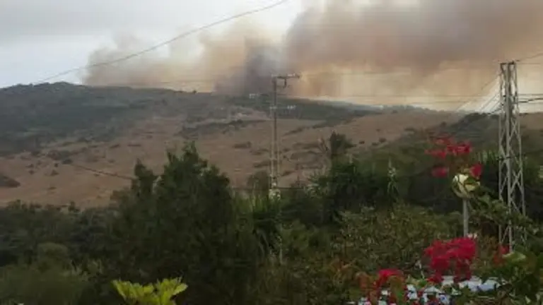 El fuego, visto desde Pelayo.