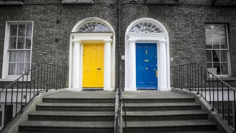 Irlanda, el para&iacute;so de los j&oacute;venes migrantes