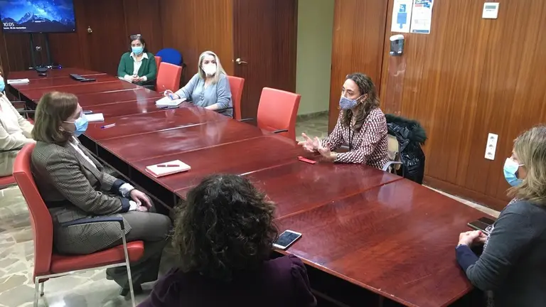 Visita de la gerente.
