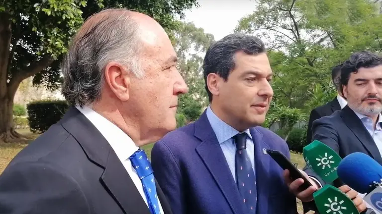 juanma moreno en visita anterior a algeciras