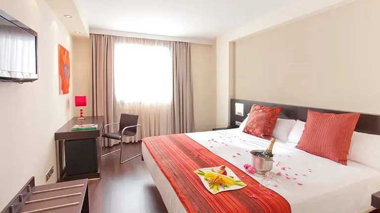 hotel aura