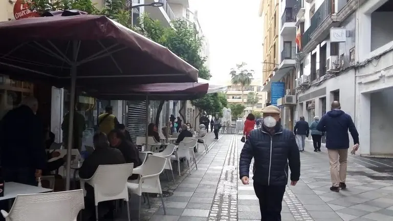 Cafeter&iacute;a en el centro de Algeciras.