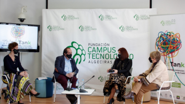 Clausura de la actividad.