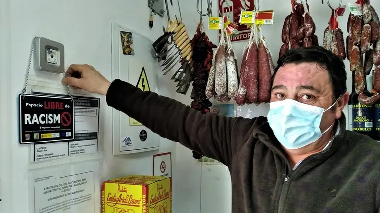 Espacios libres de racismo 4 - comestible de Castellar
