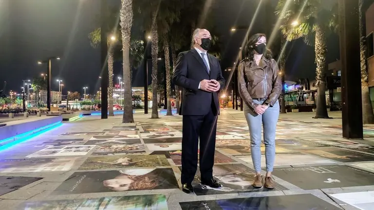 Un momento de la visita.