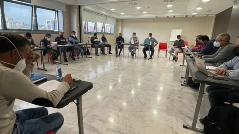 Un momento de la asamblea.
