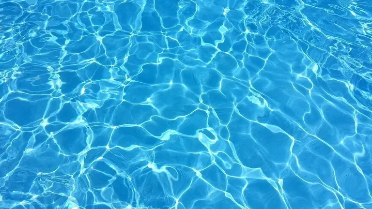 Piscina.