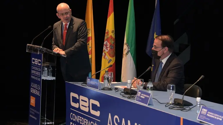 Un momento de la asamblea.