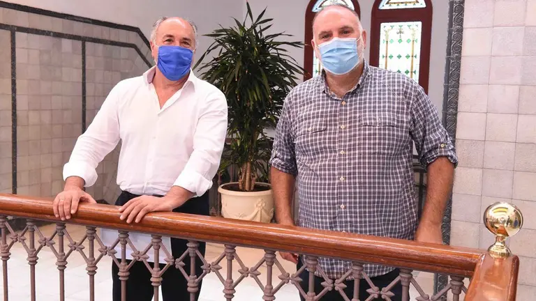 Landaluce junto a Jos&eacute; Andr&eacute;s, el pasado verano.