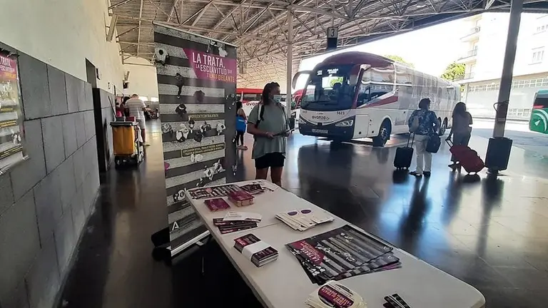 campa&ntilde;a estaci&oacute;n de buses Algeciras