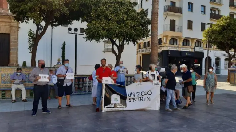 Un-siglo-sin-tren-750x500