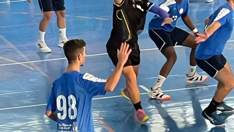 SM_amistoso_M5