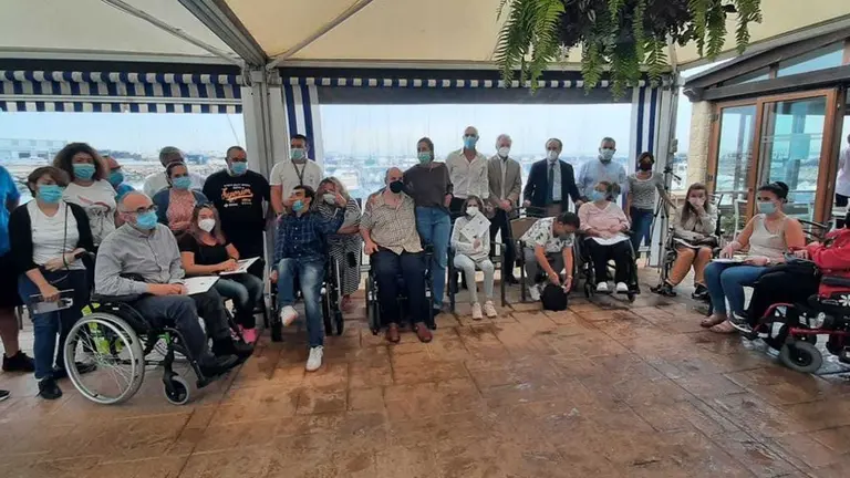 Navega Fegadi diplomas grupo