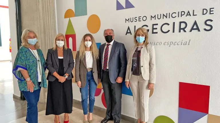 211005 Visita Ana Mestre Museo Algeciras 2