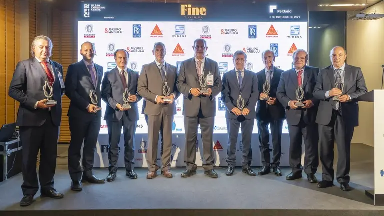 Premios FINE 4