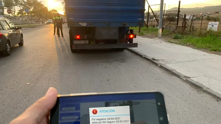 CAMION INTERCEPTADO