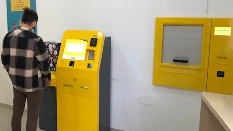 20211129 Maquina autoservicio Jerez
