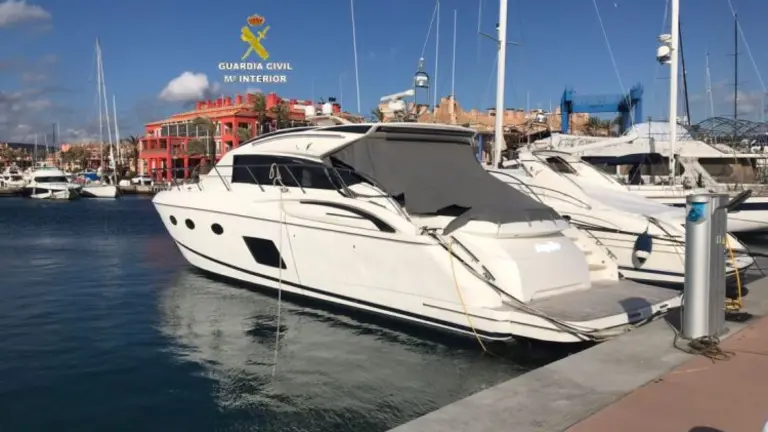 yate  en cuesti&oacute;n