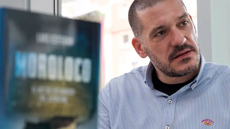Luis Esteban, autor del libro &lsquo;Moroloco, el rey de los narcos del estrecho&rsquo;