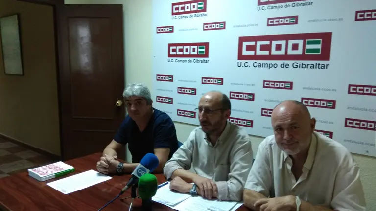 TRIANO EN RUEDA DE PRENSA