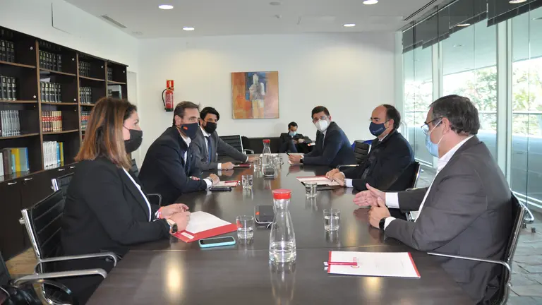 Encuentro C&aacute;mara Puerto Bauza ETS
