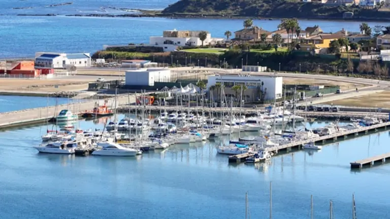 Club Nautico