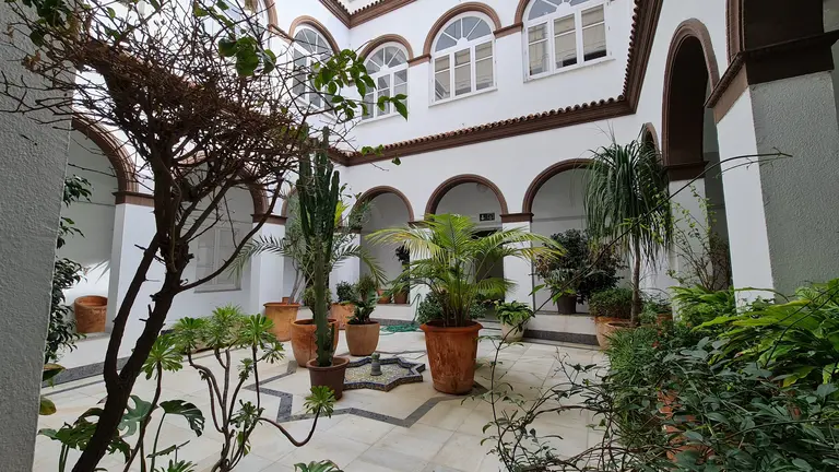 Edificio Junta de Obras. Patio principal